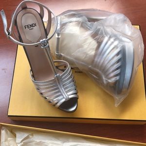 Brand New  Fendi women’s Leather silver sandal size 36 Us size 6